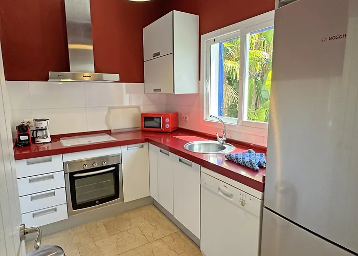 Amura, Solo Familias Y Parejas